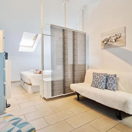 Castle Harbour Apartment